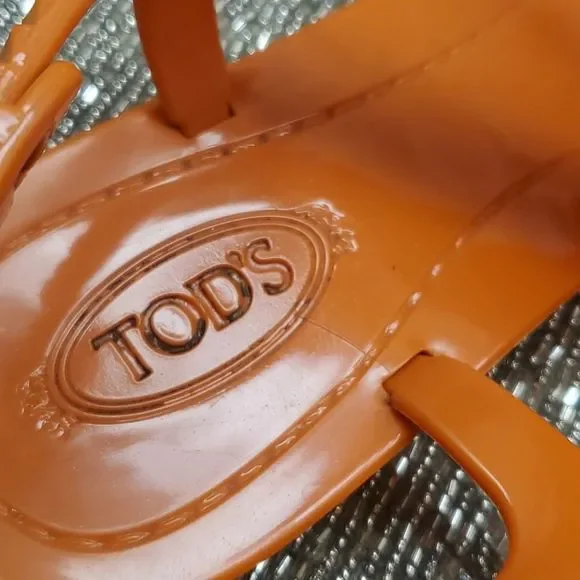 SOLD!! TOD'S Pumpkin Tassled Jelly Nikel Sandals - Picture 7 of 9